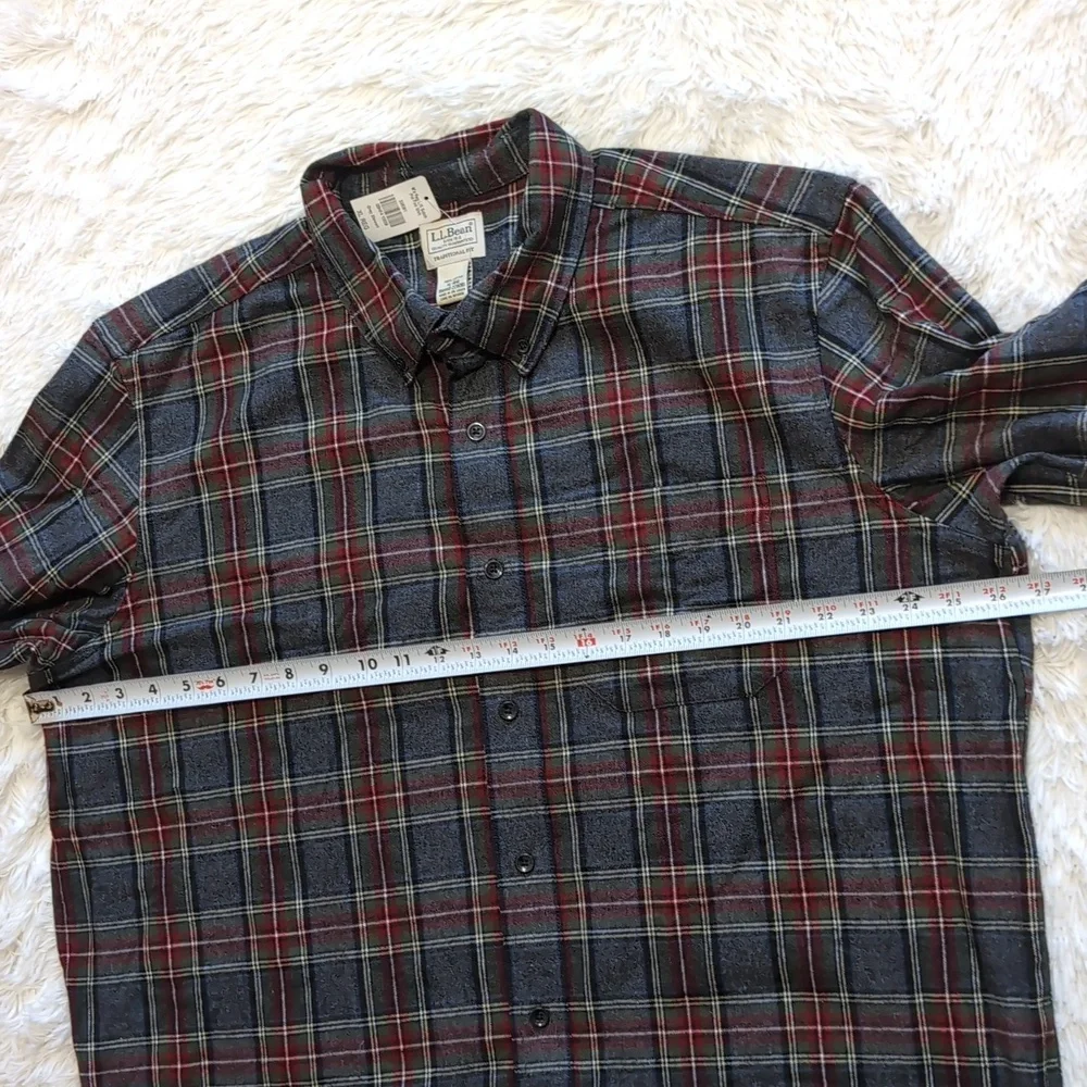 NWT L.L. Bean Grey Stewart Scotch Plaid Flannel Button Up Shirt Size XL - Picture 6 of 7